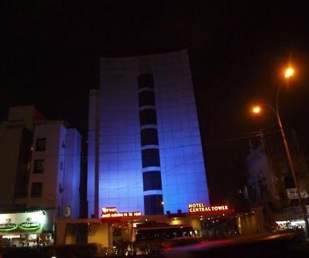 Hotel Central Tower Madras Buitenkant foto